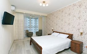 Apartment On Draghomanova 2A